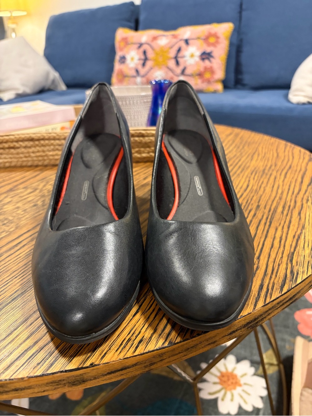 Rockport Total Motion Black Leather Pumps Women’s 11